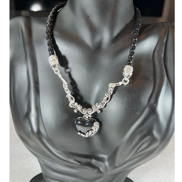 Retro Black Dark Witchy Goth Dark Heart Scroll Necklace Set Deadstock NEW NWT - Picture 7 of 16